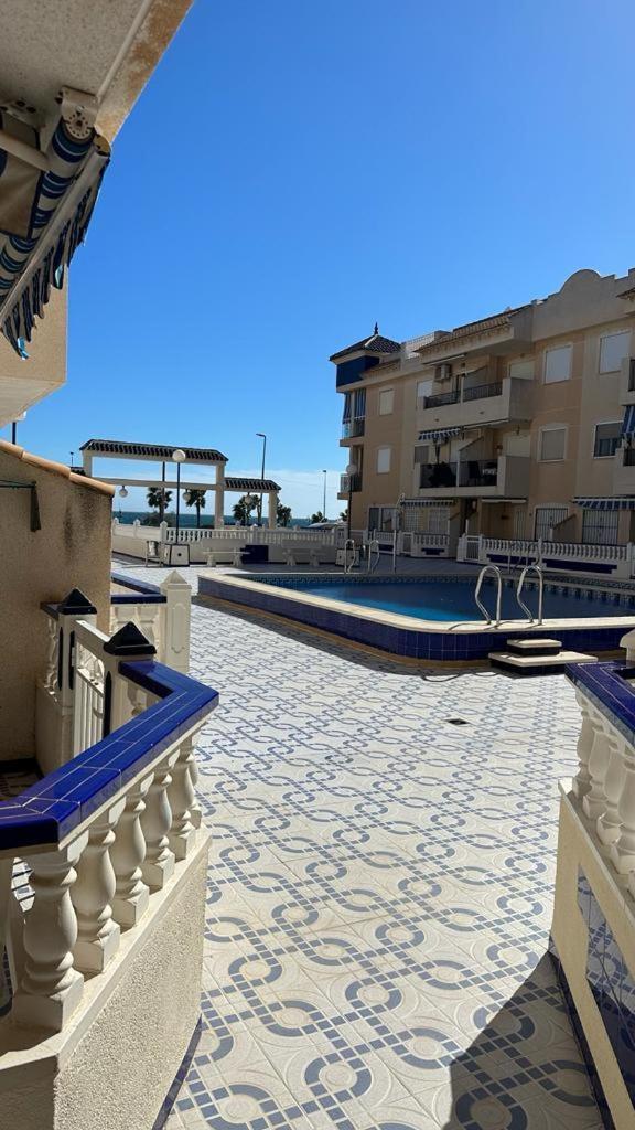 Playa De Los Naufragos Cozy Apartment With Pool Torrevieja Exteriér fotografie